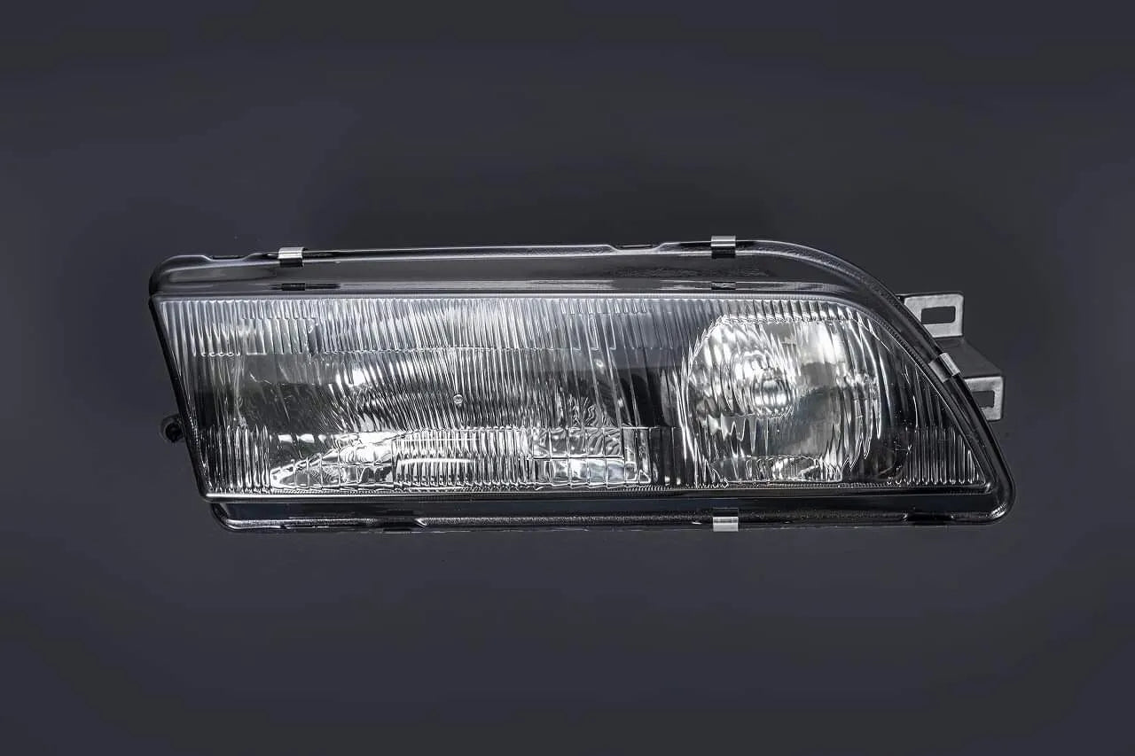 Garage Active N1 Headlights LH & RH Set - BNR32