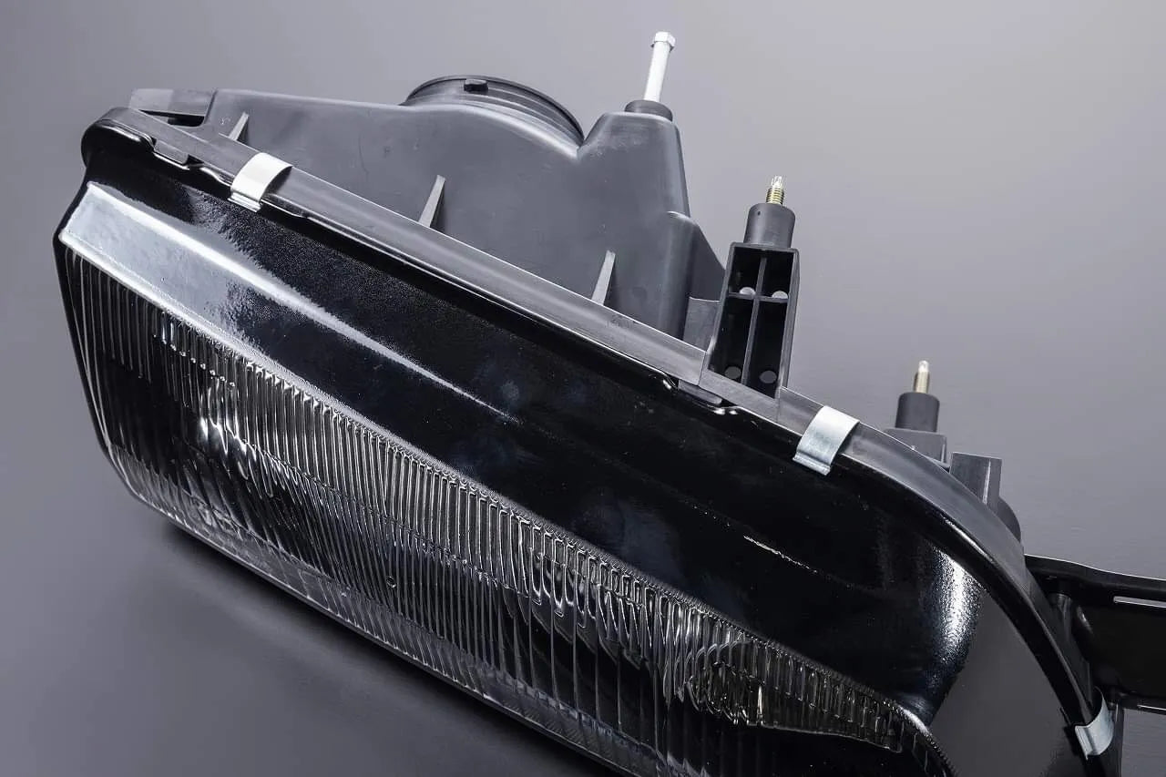 Garage Active N1 Headlights LH & RH Set - BNR32
