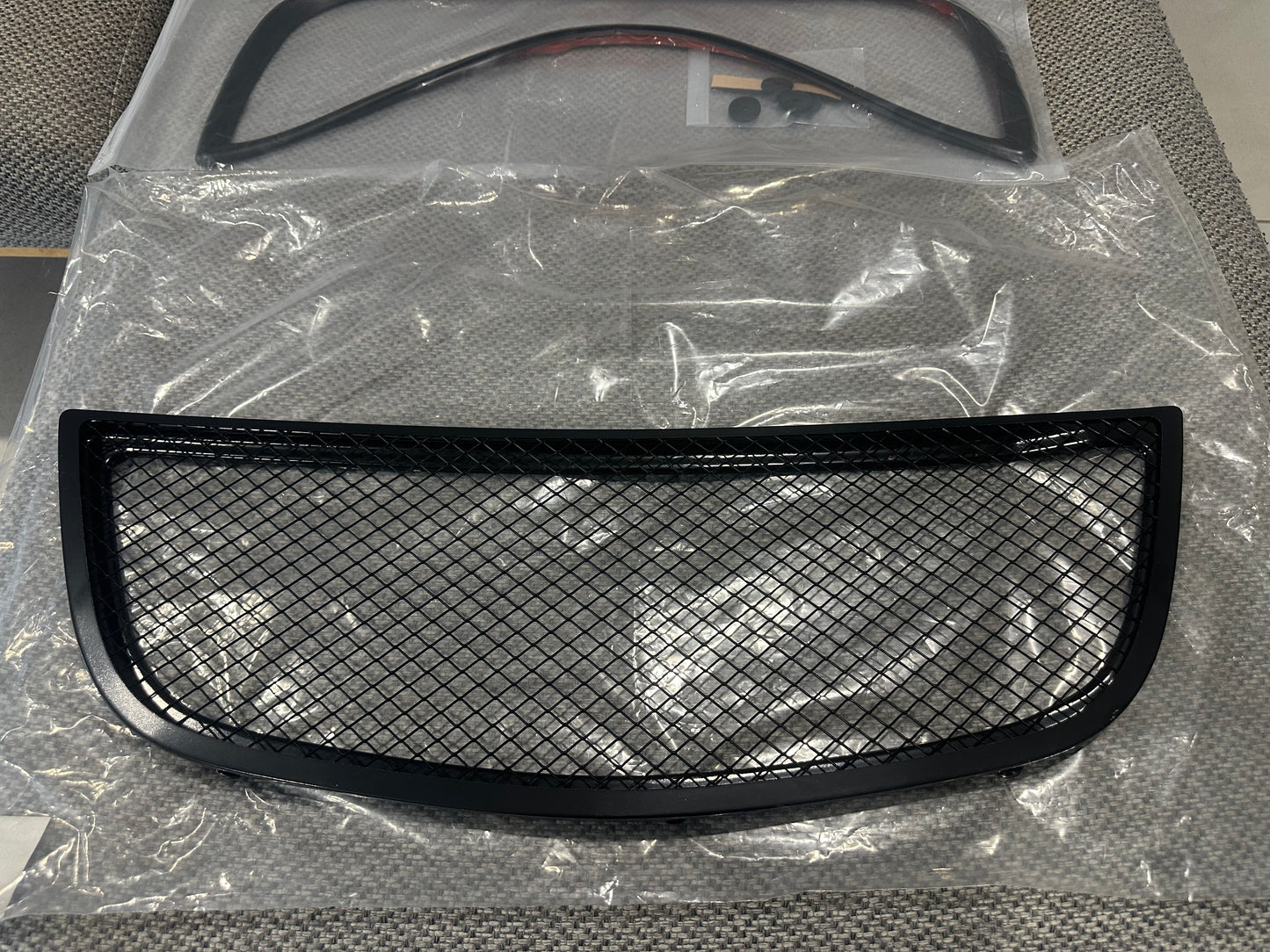 Mitsubishi Bonnet Vent Mesh Assembly – EVO 8 9 CT9A